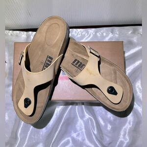 MM women’s size 9 sandals. In beige. Look like Birkenstocks. NIB